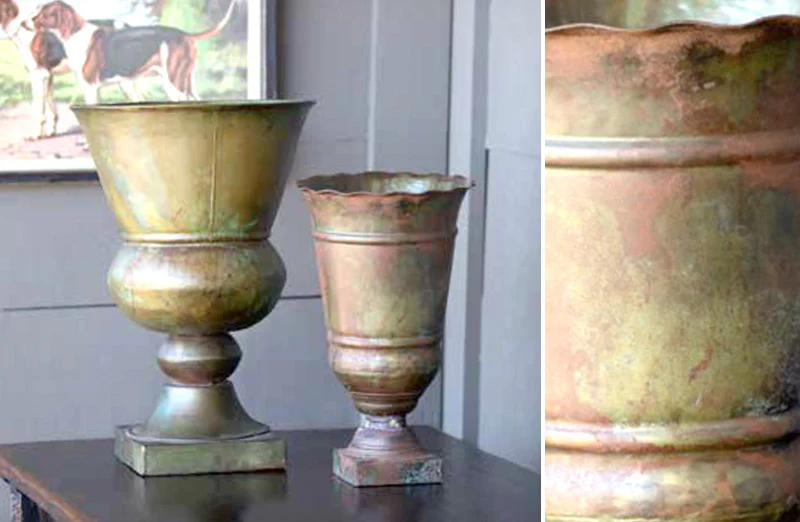 Patina Tulip Urn  Set of 2