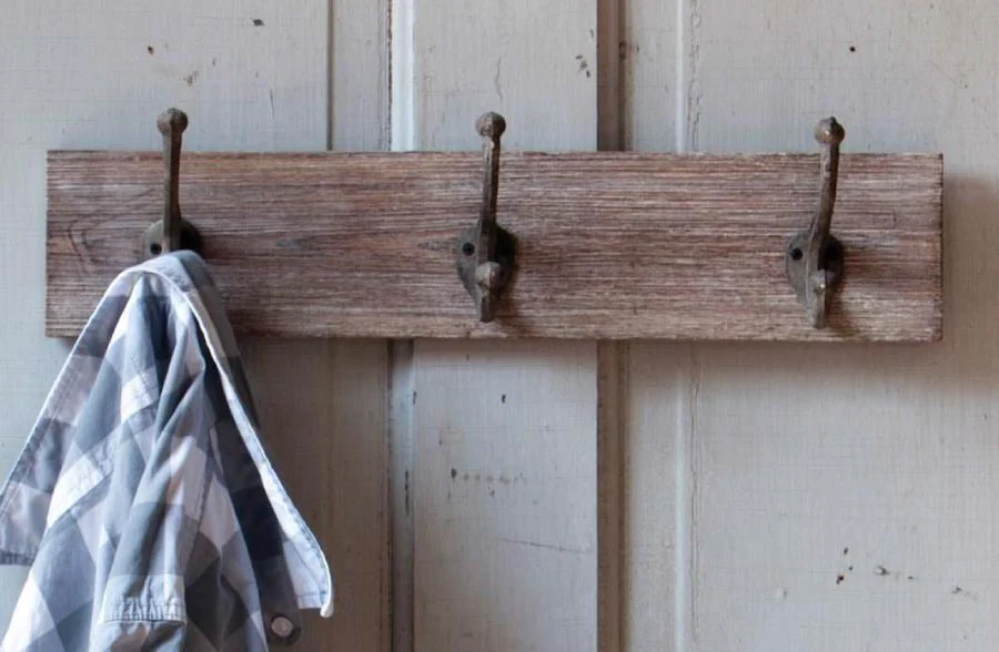 Distressed Wooden Wall Panel with Forged Hooks