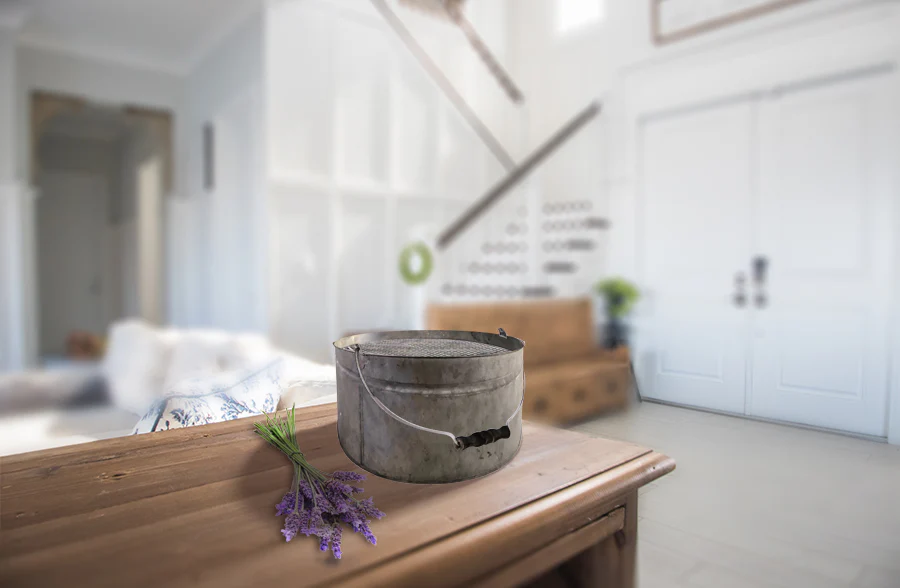 Galvanized Metal Sifting Bucket with Handle