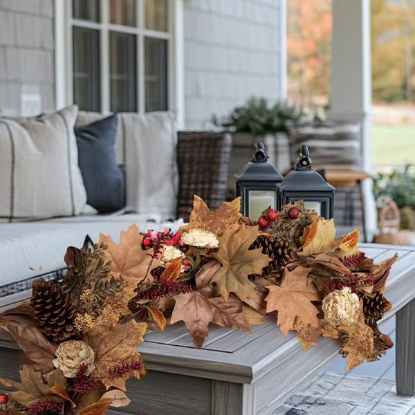 Woodland Berry Garland