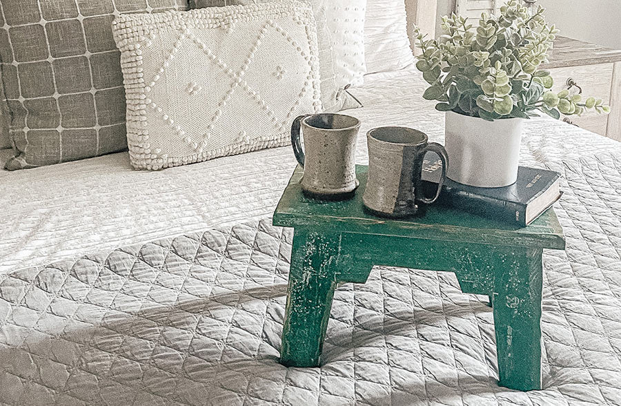 Distressed Antique Green Riser