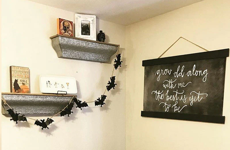 Metal Bat Garland