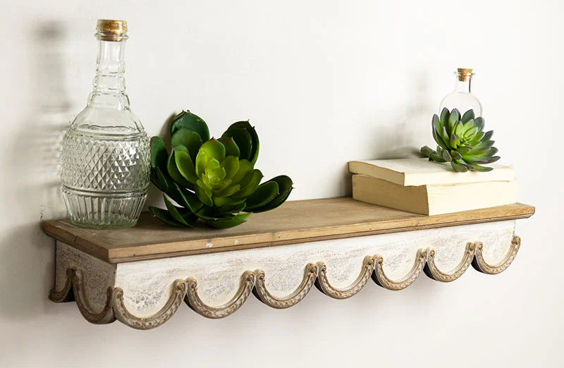 Wooden Scalloped Edge Shelf