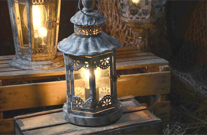 Distressed Pagoda Lantern