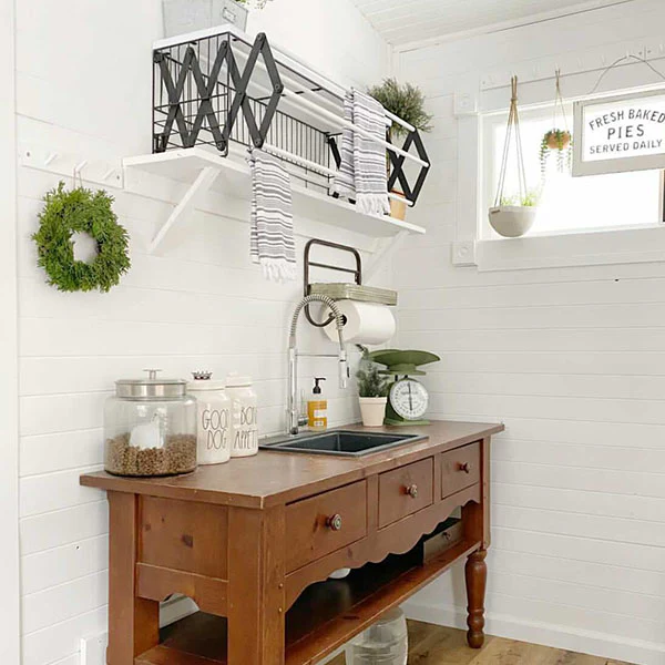 Wall Mounted Accordion Laundry Drying Rack