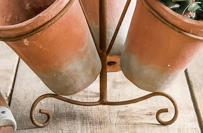 Handmade Terra Cotta Pots With Caddy