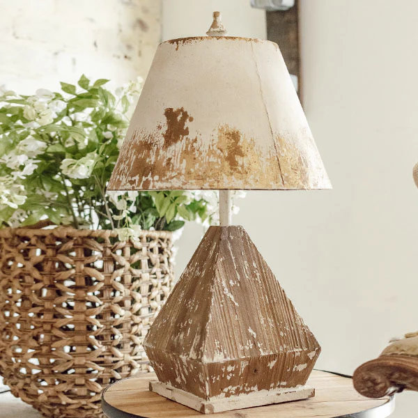 Gilda Tabletop Lamp