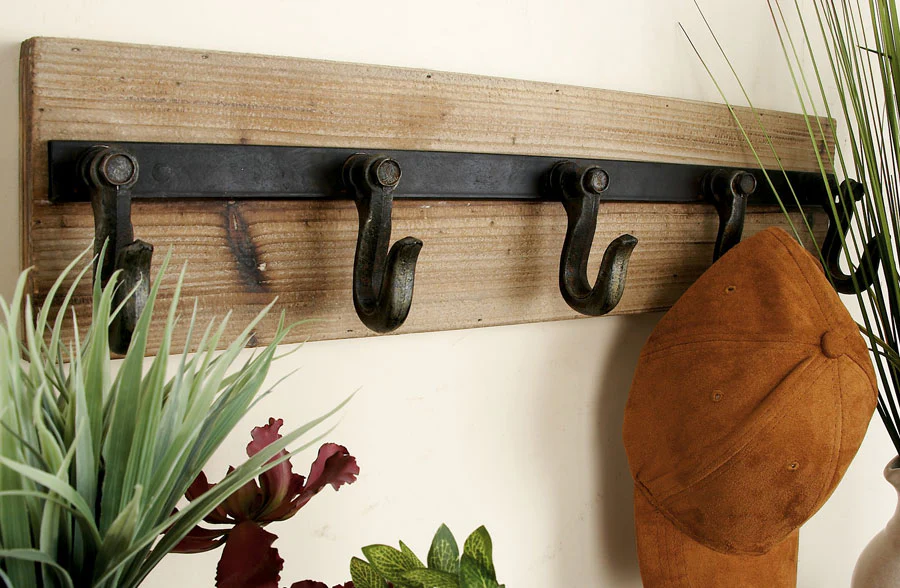 Rustic 5 Hook Wall Rack
