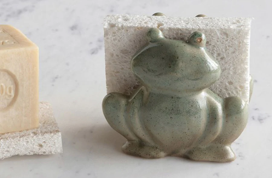 Stoneware Frog Sponge Holder